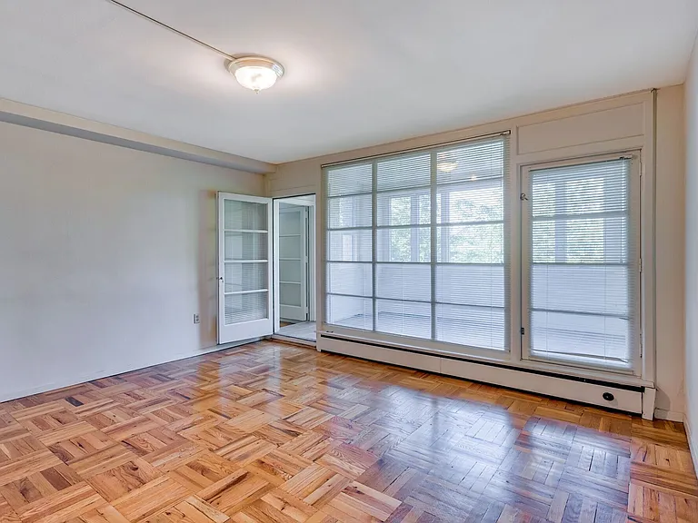 Thomas Wynne Apartments — Photo 81