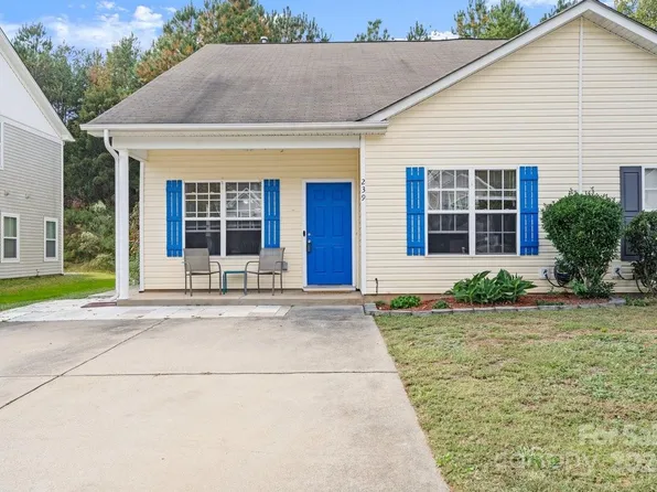 239 Makayla Ct, Fort Mill, SC 29715