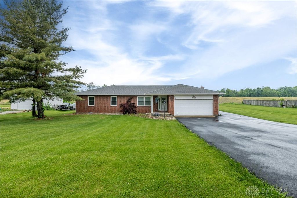Real estate listing image