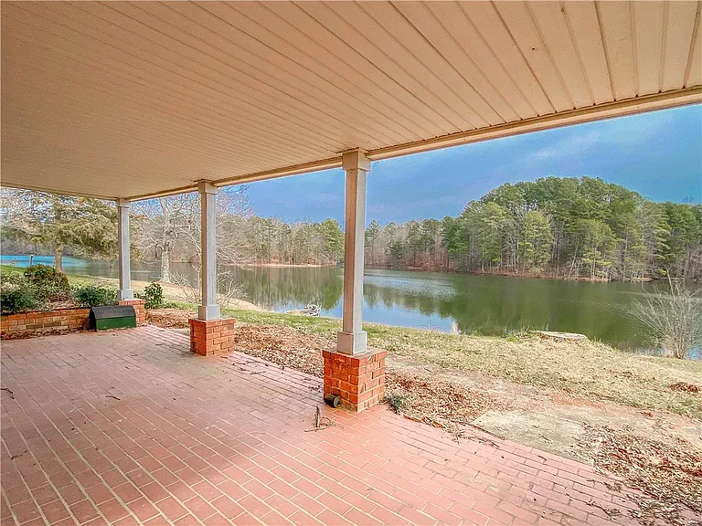 255 Starritt Ln — Photo 36