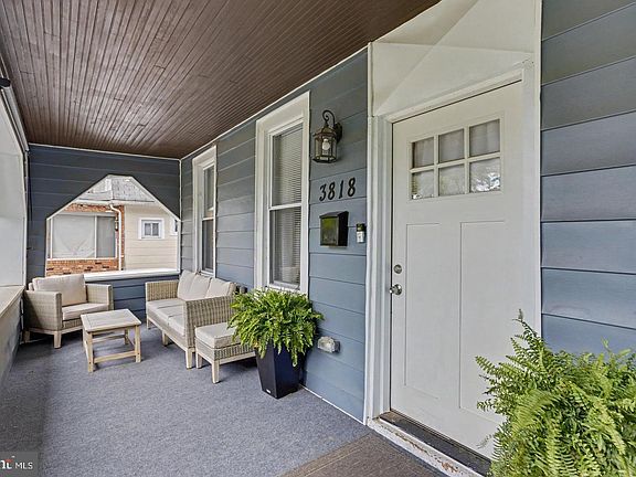 2nd image of 3818 Fernhill Ave