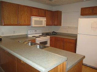 100 Garden Cir APT 3, Branson, MO 65616