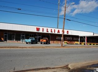 1018 Harper Ave NW, Lenoir, NC 28645