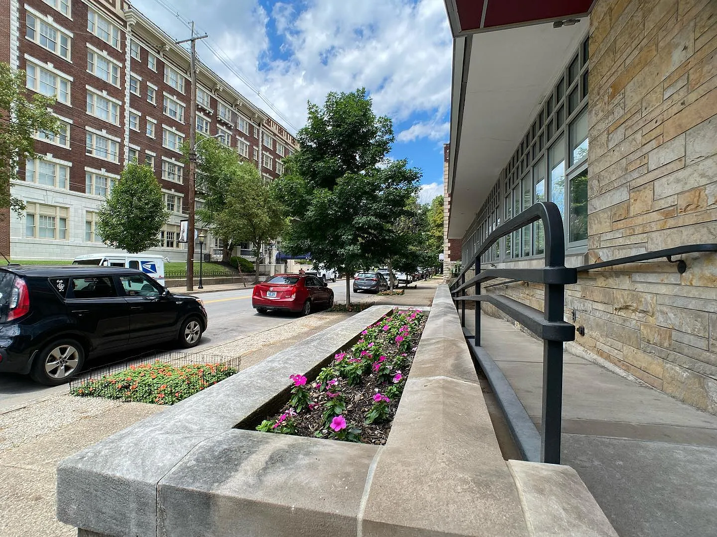 Central Park Lofts — Photo 4