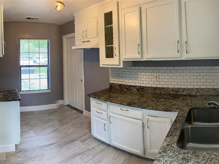 7547 Laura Koppe Rd — Photo 8