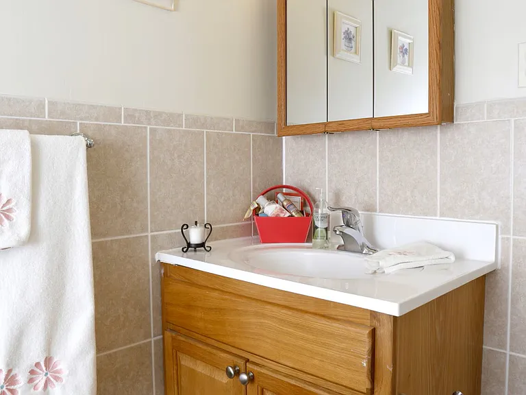 Main Bath