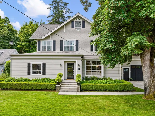 1060 W 17th Ave, Eugene, OR 97402