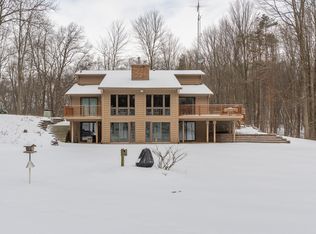 8604 W R Ave, Kalamazoo, MI 49009