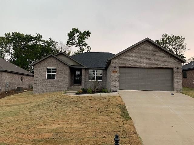 1st image of 2748 S Olive Ct