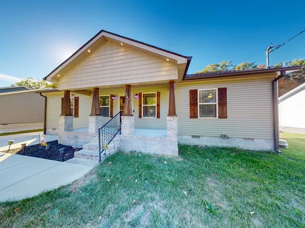 1542 S Spring St, Manchester, TN 37355