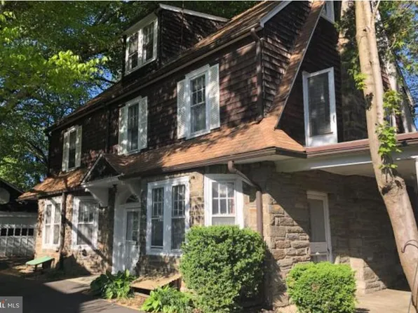 215 E Church Rd, Elkins Park, PA 19027