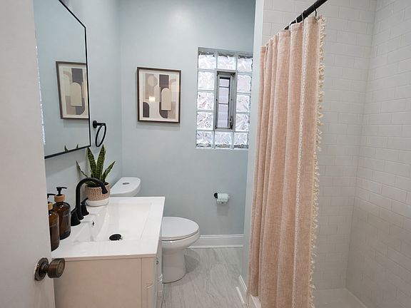 4th image of 1766 Prospect Ave