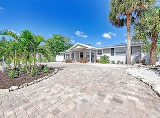 345 Avenida Leona, Sarasota, FL 34242