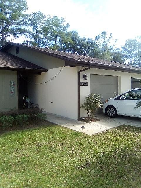 1st image of 1615 NE 38th Ter
