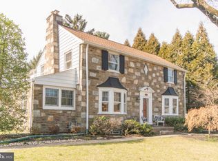 240 S Lynwood Ave, Glenside, PA 19038