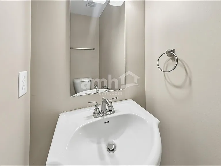 6726 Aviva Way — Photo 8