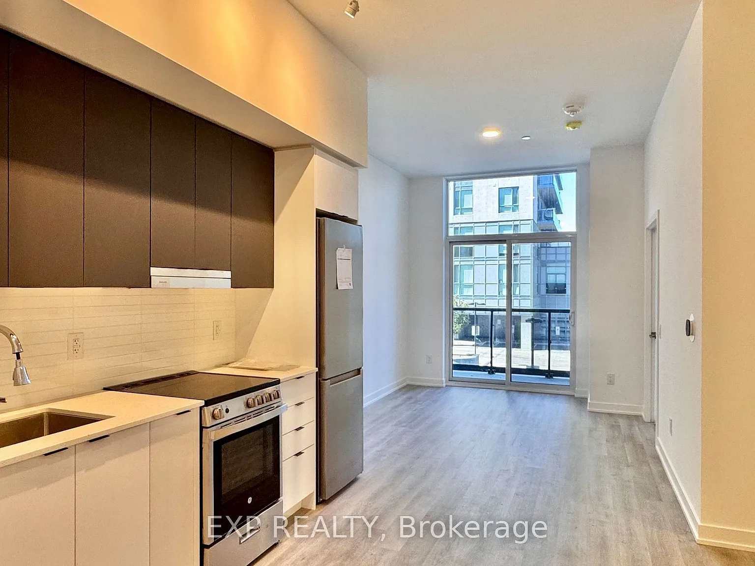 2 bed, $2,350 — Photo 3
