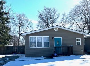 313 E Diehl Ave, Des Moines, IA 50315
