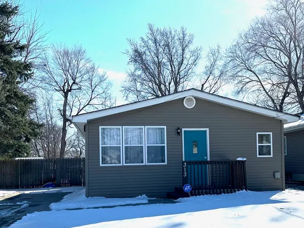 313 E Diehl Ave, Des Moines, IA 50315