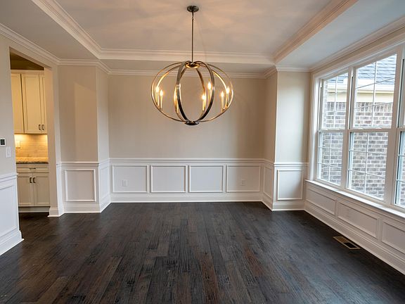 The Ash Lawn F Dining Room