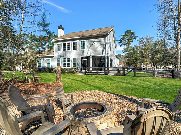 2nd image of 4 Dove Tree Ln