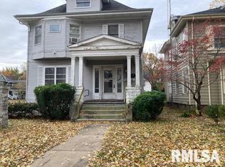 426 S Grand Ave W, Springfield, IL 62704