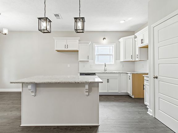 5th image of 1581 Malone Way Lot 41