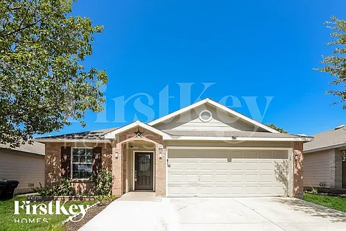 8019 Abbotts Pointe Photo 1