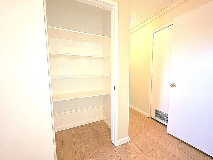 1005 Brinkby Ave #4 — Photo 19