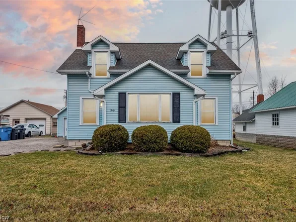 40 Pearl St, Wakeman, OH 44889