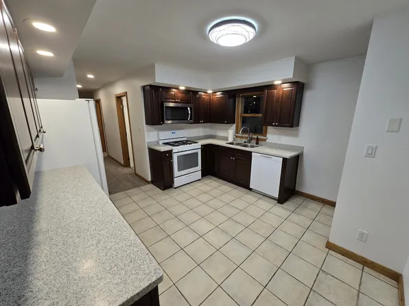 210 E 9th St, Erie, PA 16503