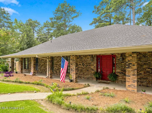103 Bay Rd, Brandon, MS 39047