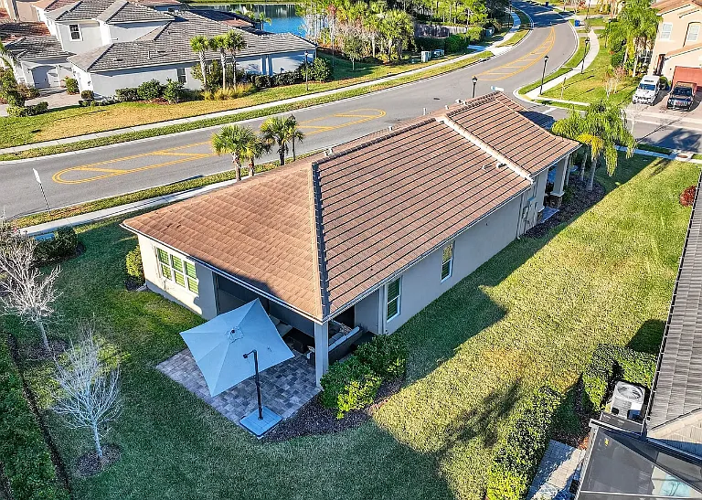 30724 Lindentree Dr — Photo 34