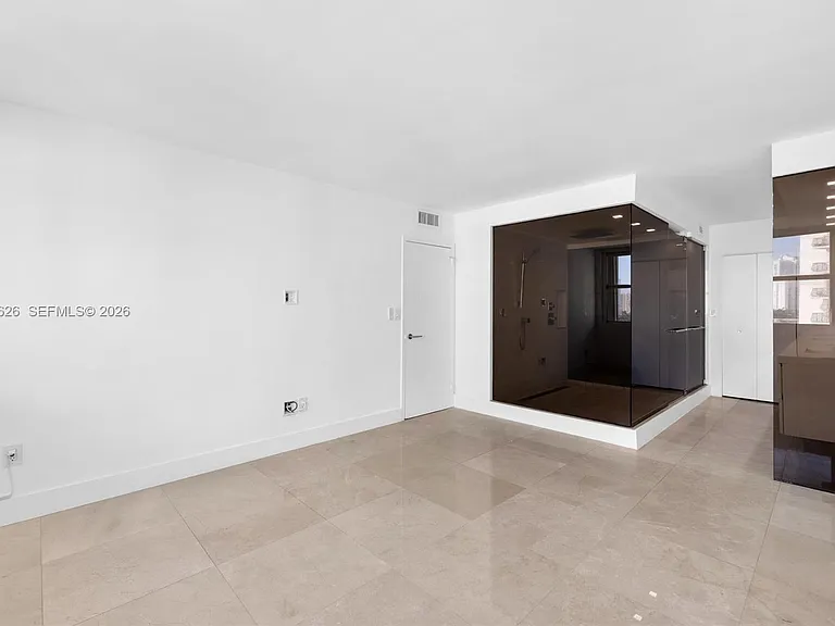 1420 Brickell Bay Dr #1001A — Photo 30
