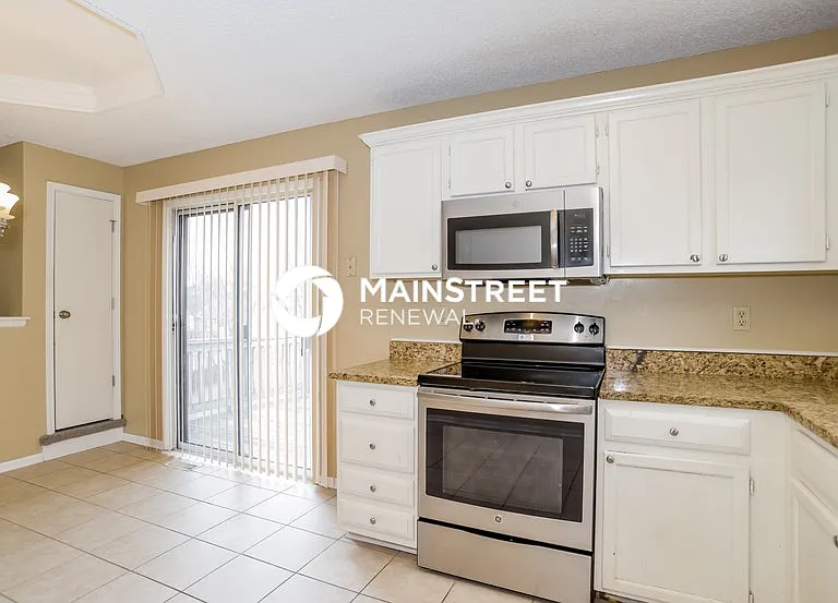 4900 N Fremont Ave — Photo 9