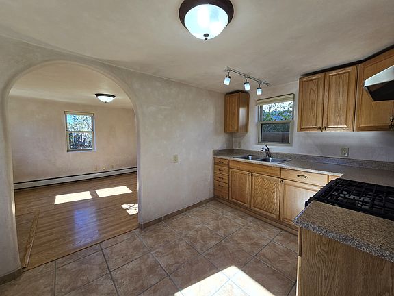 5th image of 624 Paulin St APT B