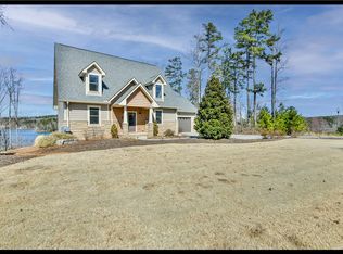 803 Barefoot Cove Dr, West Union, SC 29696