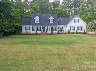 191 Briarwood Dr, Rutherfordton, NC 28139