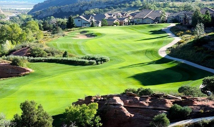 2952 Soft Horizon Way