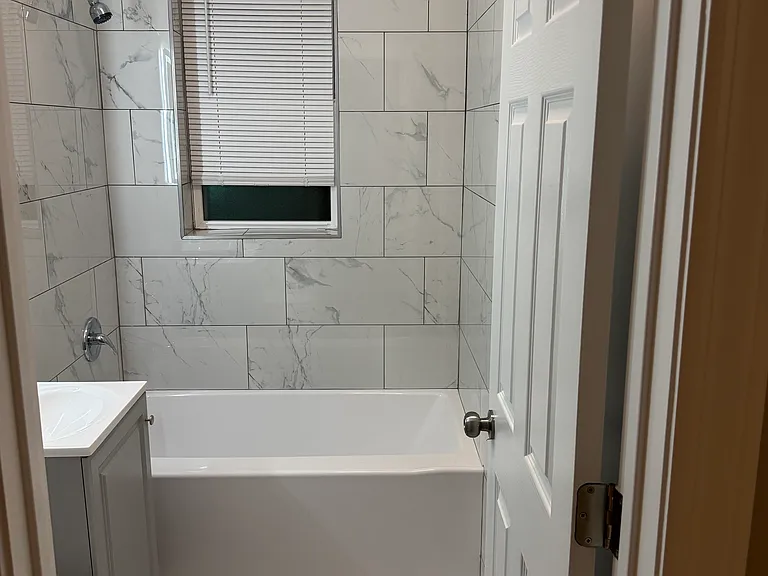 9357 S Vernon Ave #2 — Photo 10