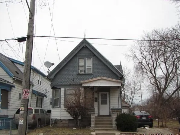 2842 North 12th STREET #A, Milwaukee, WI 53206