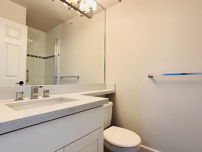 8989 Hudson St #409 — Photo 10