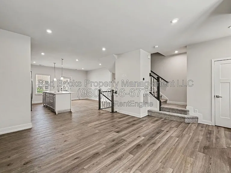 9342 Mallard Mills Dr — Photo 8