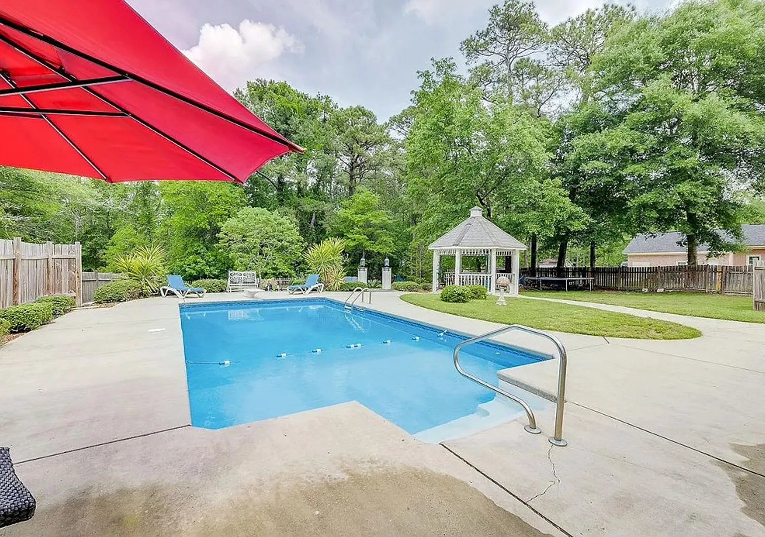Stunning 4 Bed, 3 Bath Home with Pool in Exclusive Silverwood Gated Community! — Photo 2