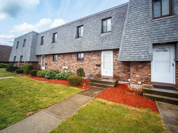 12 Beekman Dr Unit 12, Agawam, MA 01001
