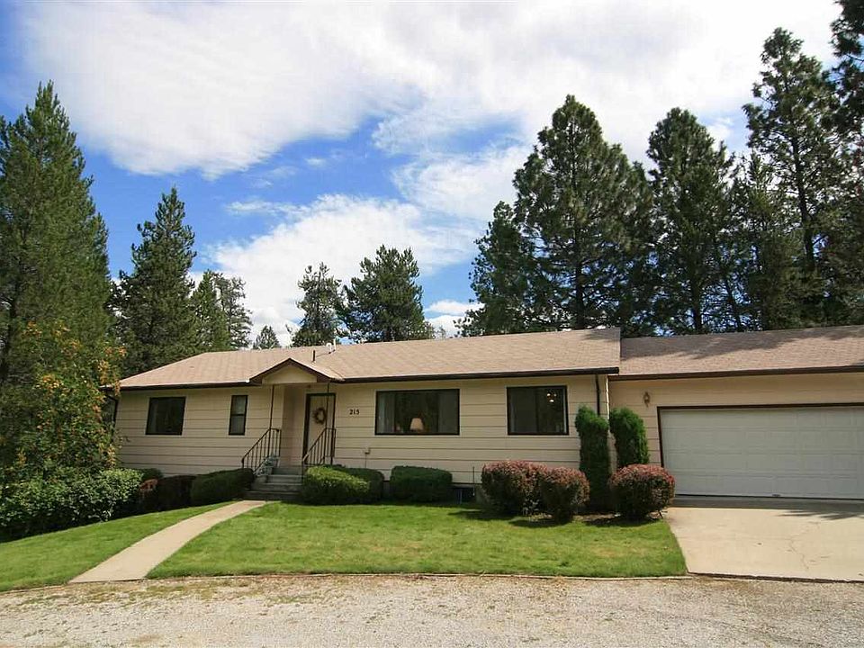 1st image of 215 Eagle Dr