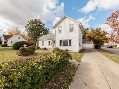820 E 250th St, Euclid, OH, 44132