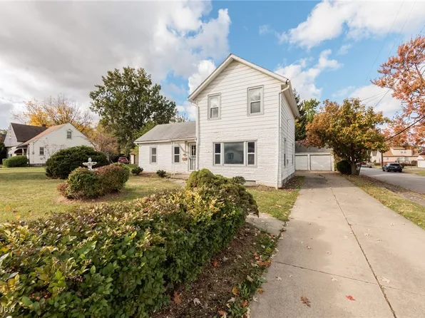 820 E 250th St, Euclid, OH 44132