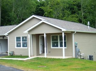 210 College Ave #2, Factoryville, PA 18419