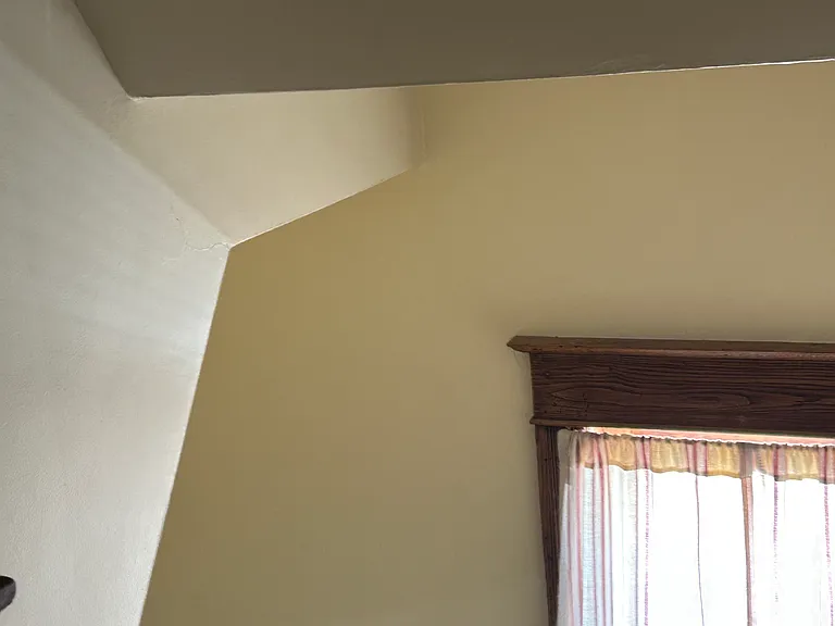 104 Elmendorf St — Photo 23